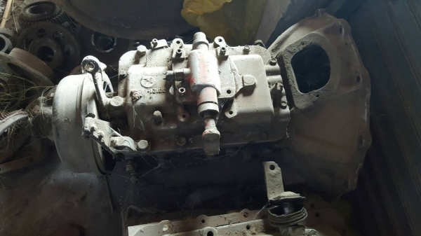 ขาย เกียร์ HINO SUMO227 พร้อมเกียร์ฝาก สภาพใช้งานได้ปกติ