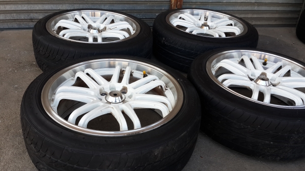 Lenso ขอบ 17 4รู100/114 พร้อมยางปี12/13