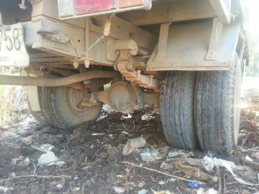 ISUZU 110แรง ไม่ดั้ม คันซีสวย เครื่องดี  กระบะสวย ยาว 3 ม.  หัวผุ **แต่หัวต้องเปลี่ยน**