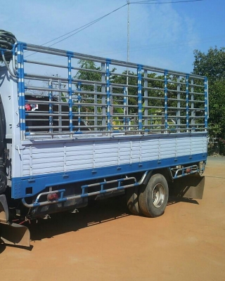 หกล้อ ฮีโน่ FC4J150ปี45 ยาง8.25 ช่วงยาว5.50ม สภาพดีสวยพร้อมใช้ ทะเบียนพร้อมโอน หกล้อ ฮีโน่ FC4J150ปี45 ยาง8.25 ช่วงยาว5.50ม สภาพดีสวยพร้อมใช้ ทะเบียนพร้อมโอน