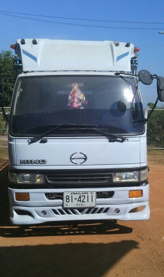 หกล้อ ฮีโน่ FC4J150ปี45 ยาง8.25 ช่วงยาว5.50ม สภาพดีสวยพร้อมใช้ ทะเบียนพร้อมโอน หกล้อ ฮีโน่ FC4J150ปี45 ยาง8.25 ช่วงยาว5.50ม สภาพดีสวยพร้อมใช้ ทะเบียนพร้อมโอน