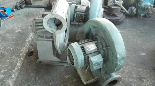 Sell>> โบวเวอร์เสื้ออลูมิเนียม 1 HP. 3000 RPM. 380V. รอบเร็วลมแรง มา 3 ตัว พร้อมใช้งาน.