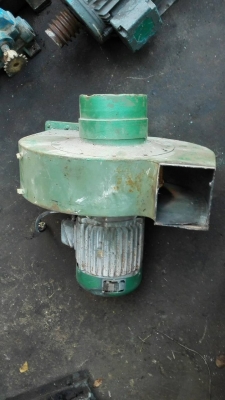 Sell>> โบวเวอร์ SANFU TAIWAN 3 HP. 2850 RPM. รอบเร็วลมแรง พร้อมใช้งาน!!
