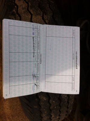 4ล้อisuzu ELF เครื่อง4JG2 100แรงม้าไม่ติดเวลา พร้อมใช้ ชุดโอนครบ