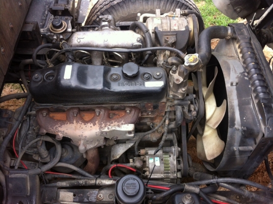 4ล้อisuzu ELF เครื่อง4JG2 100แรงม้าไม่ติดเวลา พร้อมใช้ ชุดโอนครบ