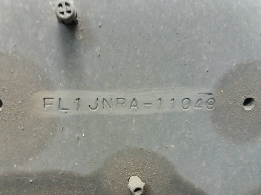 รถฮีโน่ 10 ล้อ ( ไม่ดั้ม )  FM1M  220 แรงม้า. ปี 48.   สนใจติดต่อ  081 - 6079515