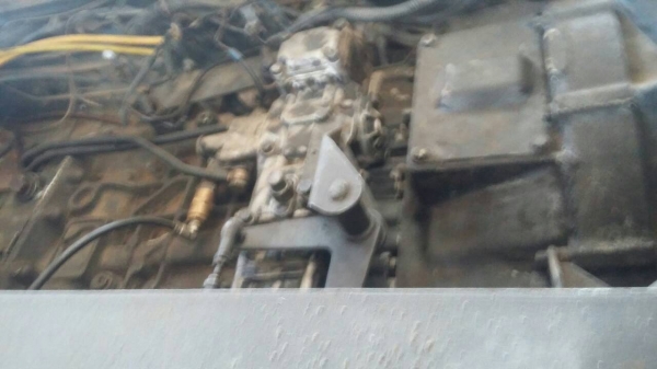 รถอีซุซุ 10 ล้อดั้ม FXZ 270 แรงม้า ปี 47.    สนใจติดต่อ  081 - 6079515