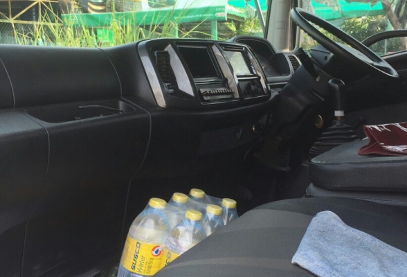 ขายดาวน์ 480,000บ ขายสด 1,090,000บ หกล้อ ฮีโน่ FC 9J150ปี56 ซีรี่500 บรรทุกน้ำมัน 8,000ลิต สภาพนางฟ้าสวยจัดเหมือนใหม่ วิ่งแค่ 60,000กม ทะเบียนพร้อมโอน