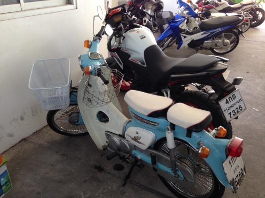 ขาย HONDA C70  13,000 ฿.