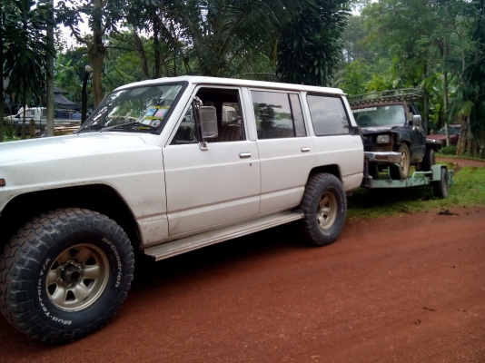 (ปิดการแล้วคับไปนาทวี)รถกระบะเลื่อนไม้ รถยังใช้งานได้