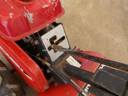 โปรโมชั่น รถพรวนดินเดินตาม  MITSUBISHI   MMR50 รหัสสินค้า : 80803299 เพิ่มเติมที่ www.nihonmono.com