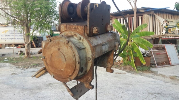 ลอกขนาด 1 ตัน มิซูบิชิ เก่าญี่ปุ่น ขายตามสภาพไฟ3สาย200v. ราคา15,000บาท ลอกขนาด 1 ตัน มิซูบิชิ เก่าญี่ปุ่น ขายตามสภาพไฟ3สาย200v. ราคา15,000บาท