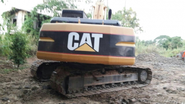 ขายครับ CAT 320 โลชั่นทู สวยๆพร้อมใช้ เครื่องดีเอวดี แอร์เย็น ช่วงล่างเต็ม ไฟฟ้าครบ เอกสารเล่มทะเบียน
