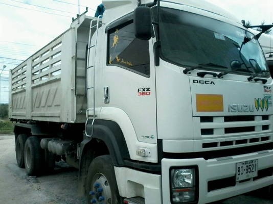 ขายรถ 10 ล้อ อีซูซุพ่วงแม่ลูก  3 คาน 360 แรง ปี 56 สภาพเดิมดี คัสซีสวย จัดแนนท์ได้ครับ สนใจติดต่อได้ที่  081-9420141 , 081-5715326