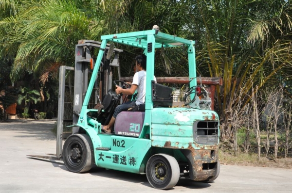 ขายFORKLIFT MITSUBISHI FG20(2ตัน) แก๊ส-น้ำมัน2ระบบ เสา3เมตร สวยเดิมจากญี่ปุ่น ยังไม่เคยใช้ในไทย 125,000เท่านั้น!!