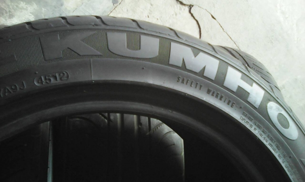195/50R15 KUMHO ชุด 4 เส้น tel.081-427-3941 ไิอดีไลน์ autobot107 195/50R15 KUMHO ชุด 4 เส้น tel.081-427-3941 ไิอดีไลน์ autobot107