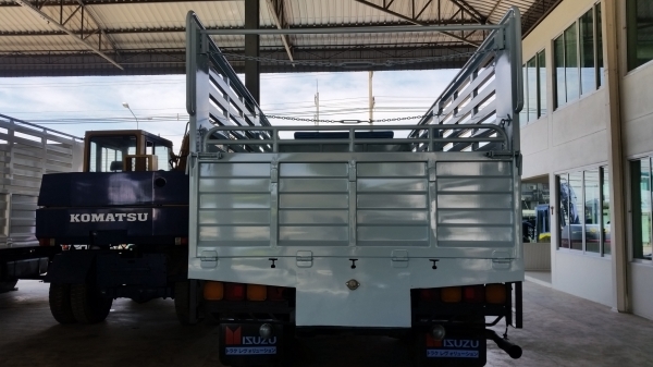 ขายรถบรรทุก 10 ล้อ