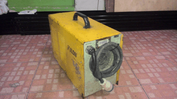 ขายด่วนตู้เชื่อมไฟฟ้าระบบอินเวอเตอร์ RILON ARC300