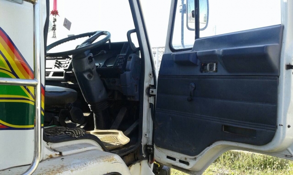 รถสิบล้อ JCM ติดแก๊ส เครื่องร็อค เกียร์ร็อค จิฟฟี่ พวงมาลัยเพาเวอร์ แก๊สลงเล่มเอกสารพร้อมโอน