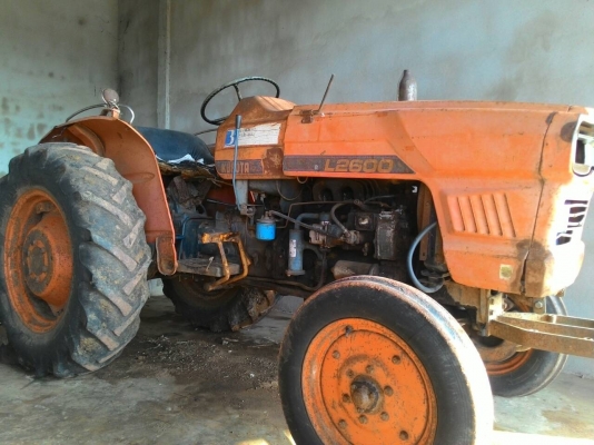 ขายรถไถ KUBOTA L2600 เพลาเดียว 26แรง เครื่องยนต์4สูบ ราคา 39,000
