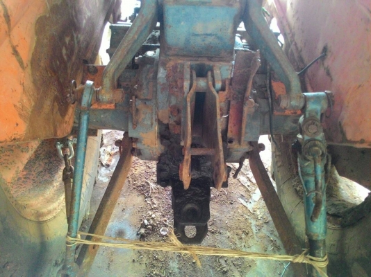 ขายรถไถ KUBOTA L2600 เพลาเดียว 26แรง เครื่องยนต์4สูบ ราคา 39,000 ขายรถไถ KUBOTA L2600 เพลาเดียว 26แรง เครื่องยนต์4สูบ ราคา 39,000