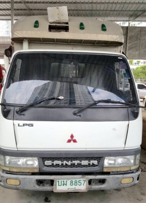 ขายถูกรถบรรทุก6ล้อใม่ติดเวลาเครื่องดีเซล ใม่เคยบรรทุกหนักสนใจสอบถามใด้