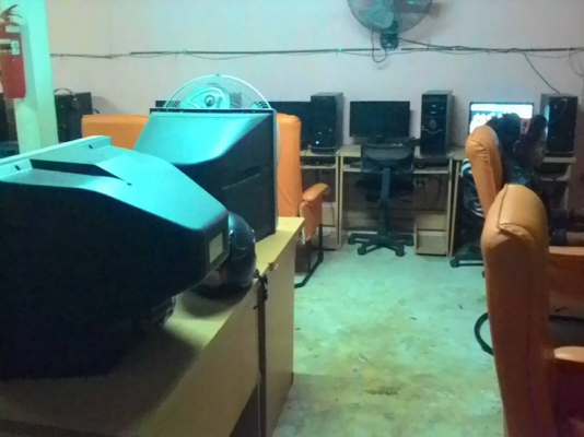 คอม11เครื่องขายยกร้านได้ทั้งหมดที่เห็นพร้อมไปติดตั้งให้ถึงบ้าน