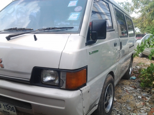 MITSUBISHI L300 สภาพสวย เครื่องแน่น  พร้อมใช้งาน