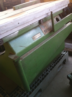 เครื่องตัดไม้ มอเตอร์3เฟส 5 แรง 3800 รอบขึ้นไป ไม้กระจุยไม่โดด ระบบเซฟตี้ครบครับ