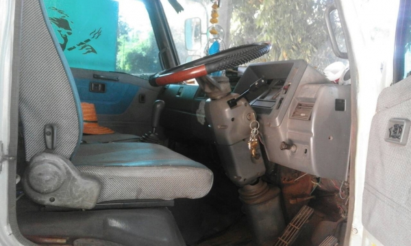 HINO FC2W 120แรง ห้างแท้ปี39 ไฟฟ้า เบรคทิฟฟี่ ยางสวย6เส้น เล่มพร้อมโอน กะยะยาย 5.5ม.