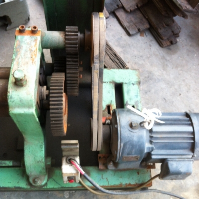 เครื่องม้วนเหล็ก ขนาดกระทัดรัด 3โรลเลอร์ หน้าตัดโรล 3 นิ้ว มอเตอร์ 1แรง 3 เฟสลองเครื่องได้ไม่มีวันหยุดครับ เครื่องม้วนเหล็ก ขนาดกระทัดรัด 3โรลเลอร์ หน้าตัดโรล 3 นิ้ว มอเตอร์ 1แรง 3 เฟสลองเครื่องได้ไม่มีวันหยุดครับ