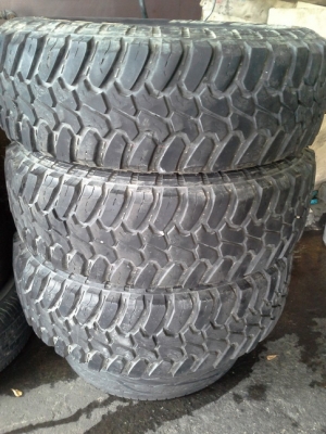 Deestone MT 265/75/16 ปี12 สภาพสวยๆ เหลือแค่ 2เส้น