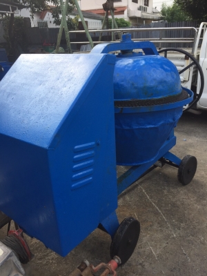 ขายโม่ผสมคอนกรีตมือสอง รุ่นหนา2ถุงพร้อมมอเตอร์ mitsubishi3 แรง 220v พร้อใช้