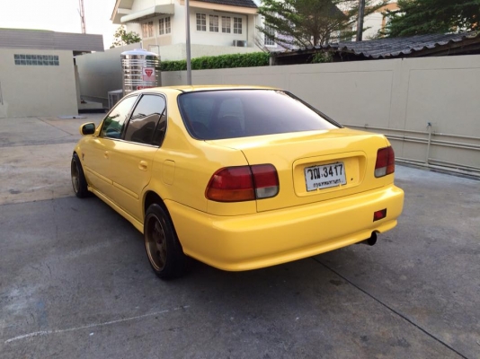 Civc ตาโต เลี่ยมๆ ลั่นๆ