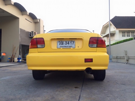 Civc ตาโต เลี่ยมๆ ลั่นๆ