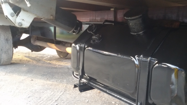 ขายรถ. 6 ล้อ อีซู เดกก้า  195 แรง เครื่องดี คัชชีสวย แอเย็น กระจกไฟฟ้าสภาพพร้อมใช้งาน ยาว 7เมตร