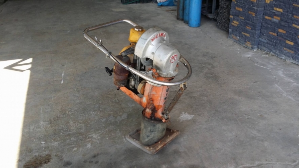 เครื่องตบดิน MEIWA เครื่องยนต์ ROBIN EC10  เก่าญี่ปุ่น สภาพดีพร้อมใช้งาน