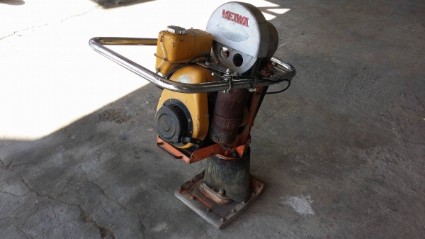 เครื่องตบดิน MEIWA เครื่องยนต์ ROBIN EC10  เก่าญี่ปุ่น สภาพดีพร้อมใช้งาน