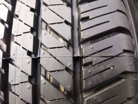 ยางถอดป้ายแดง Bridgestone รุ่น 684 ขนาด 265 65 17 ปี2015