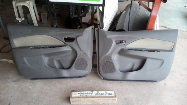 แผงประตูคู่หน้าวีออสปี2010 สีน้ำตาล ของแท้มือสอง