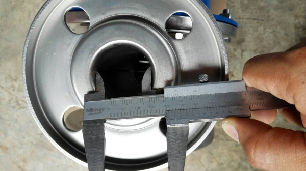 ** ของใหม่อยู่ในลัง ** ปั้มน้ำสแตนเลส EBARA ITALY 2 HP. 2800 RPM. 380V. เข้า 2.5"- 1.5"