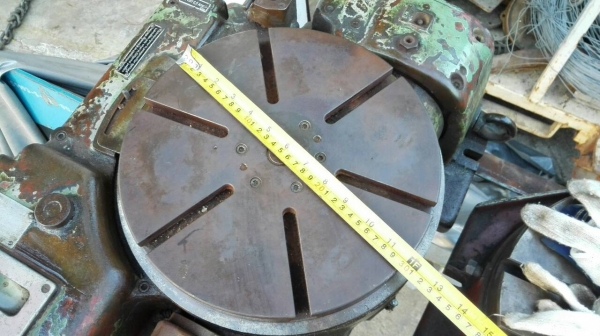 Sell> ขายหัวแบ่ง 12" นิ้ว ของ เยอรมัน ใช้งานได้ 2 ระบบ ทั้งมอเตอร์ไฟฟ้า กับ มือหมุน หนักๆ แน่นๆ สวยๆครับ