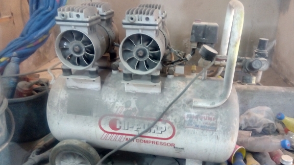 ปั้มลม 50 ลิตรเก่าๆ ถูกๆ