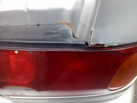 ขาย Mitsubishi Lancer E-CAR 1.5 ปี 94 เกียร์ธรรมดา ติดแก๊สแล้ว เครื่องไม่หลวมไม่มีไอ เดินเบาเร่งหน่อยน่าจะเป็นที่ปีกผีเสื้อ สีภายนอกพอได้ มีผุมุมท้ายด้านขวา ขาย Mitsubishi Lancer E-CAR 1.5 ปี 94 เกียร์ธรรมดา ติดแก๊สแล้ว เครื่องไม่หลวมไม่มีไอ เดินเบาเร่งหน่อยน่าจะเป็นที่ปีกผีเสื้อ สีภายนอกพอได้ มีผุมุมท้ายด้านขวา