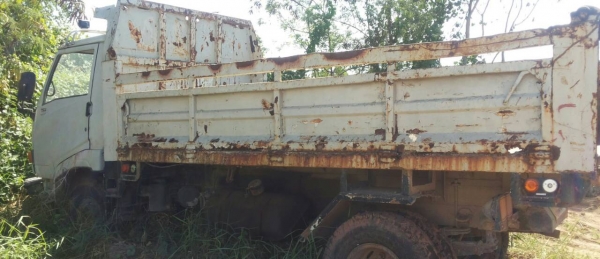 ขายด่วนครับ 6 ล้อดั้ม KM777