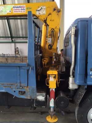 หกล้อ อีซูชุ NPR115 เครน 3ตัน ช่วงยาว4.50ม สภาพดีพร้อมใช้หัวบางเดิมสวยกริ๊ป แอร์ พ.เวอร์ ยาง8.25 ทะเบียนพร้อมโอน