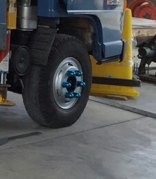 หกล้อ อีซูชุ NPR115 เครน 3ตัน ช่วงยาว4.50ม สภาพดีพร้อมใช้หัวบางเดิมสวยกริ๊ป แอร์ พ.เวอร์ ยาง8.25 ทะเบียนพร้อมโอน