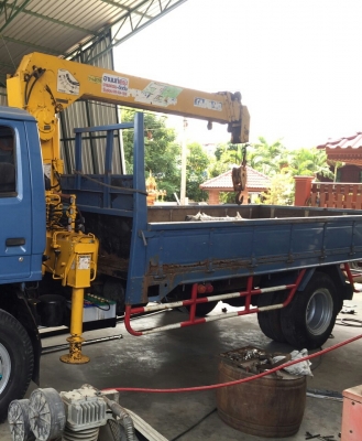 หกล้อ อีซูชุ NPR115 เครน 3ตัน ช่วงยาว4.50ม สภาพดีพร้อมใช้หัวบางเดิมสวยกริ๊ป แอร์ พ.เวอร์ ยาง8.25 ทะเบียนพร้อมโอน