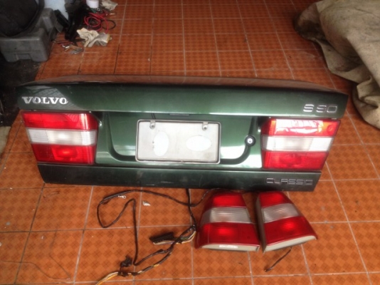 ฝาท้ายพร้อมไฟท้าย VOLVO S90 960 ของเก่าญี่ปุ่นเเท้สภาพสวย