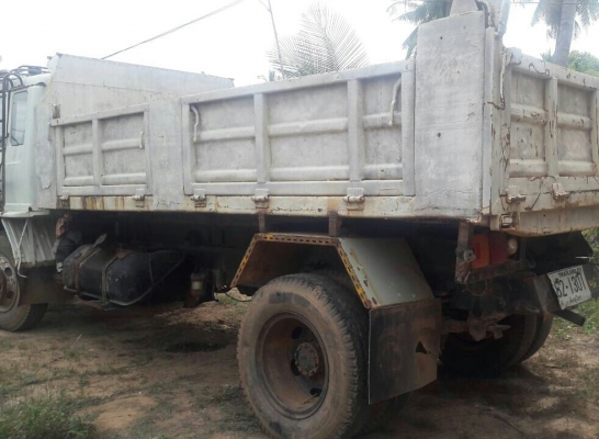 หกล้อ ฮีโน่ FF173KA EH 700 pawer ดั้ม5คิว สภาพดีสวยเดิมมากๆน่าใช้ ราคาเบาๆ 380,000บ ทะเบียนพร้อโอน หกล้อ ฮีโน่ FF173KA EH 700 pawer ดั้ม5คิว สภาพดีสวยเดิมมากๆน่าใช้ ราคาเบาๆ 380,000บ ทะเบียนพร้อโอน